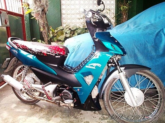 Photo 1008600