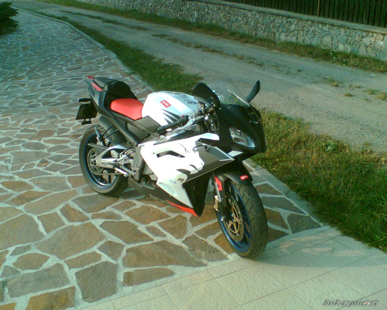 Bike Photo 1030074