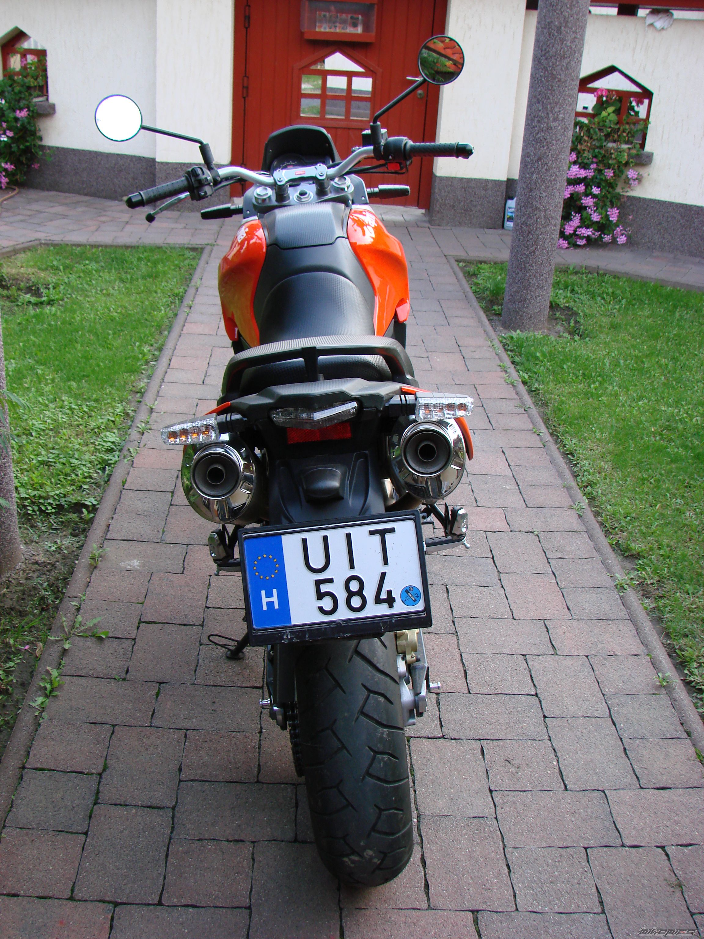 Photo 1037177