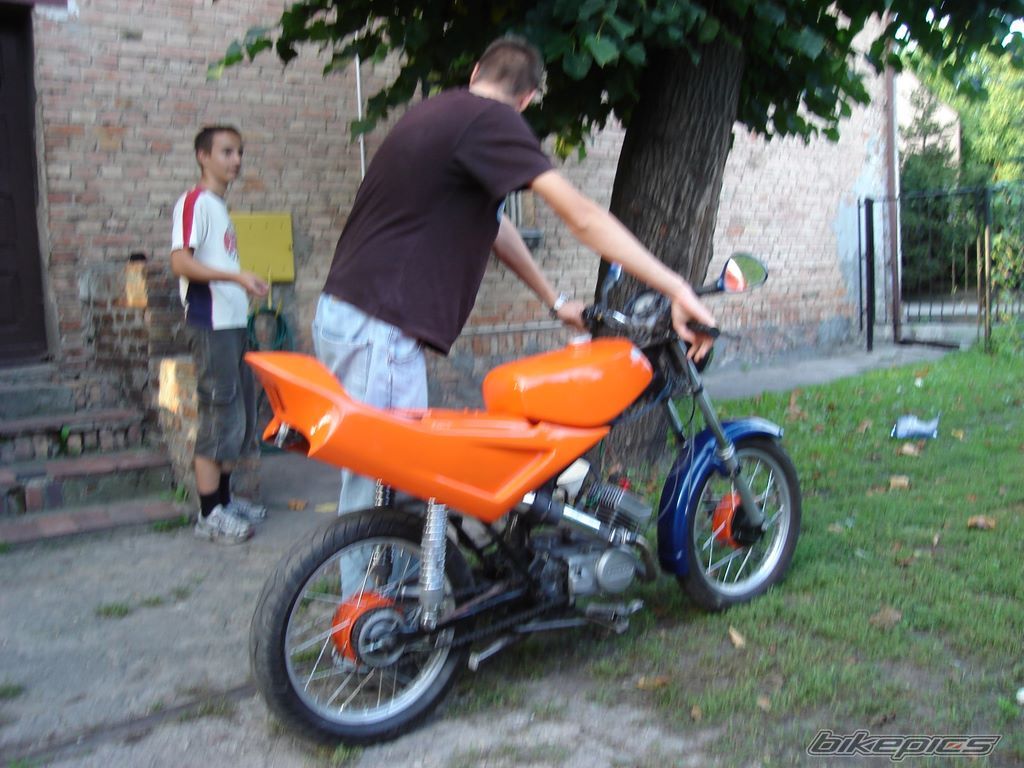 Bike Photo 1037670