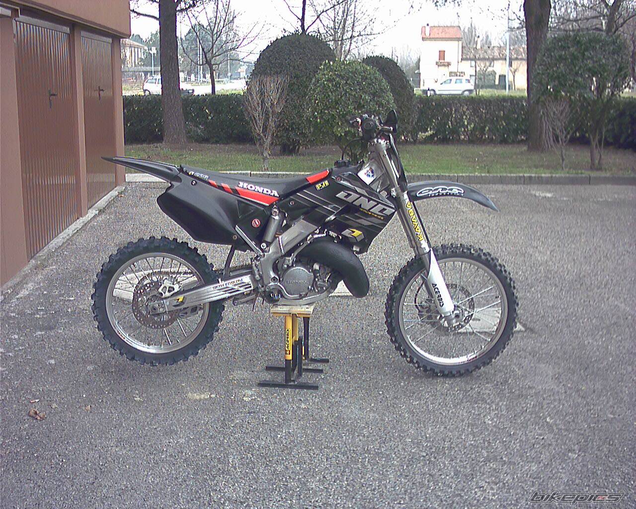 Photo 104345