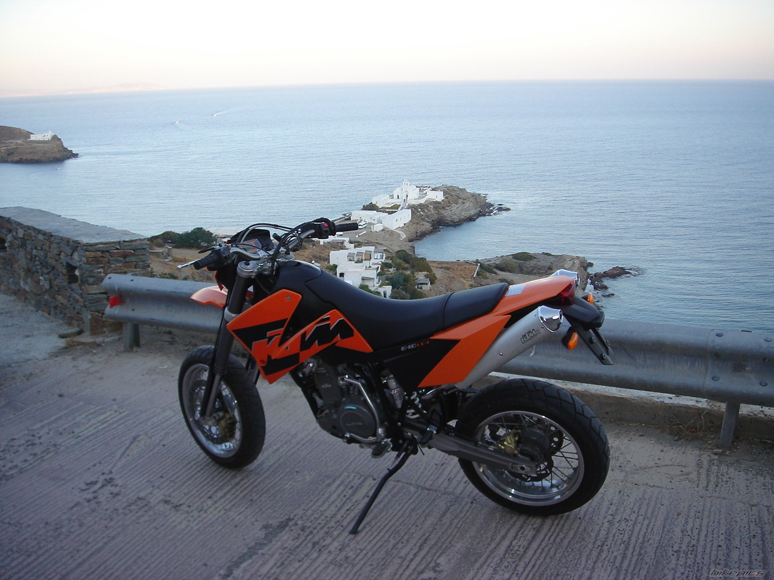 Photo 1044521