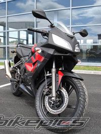 Photo 1046698