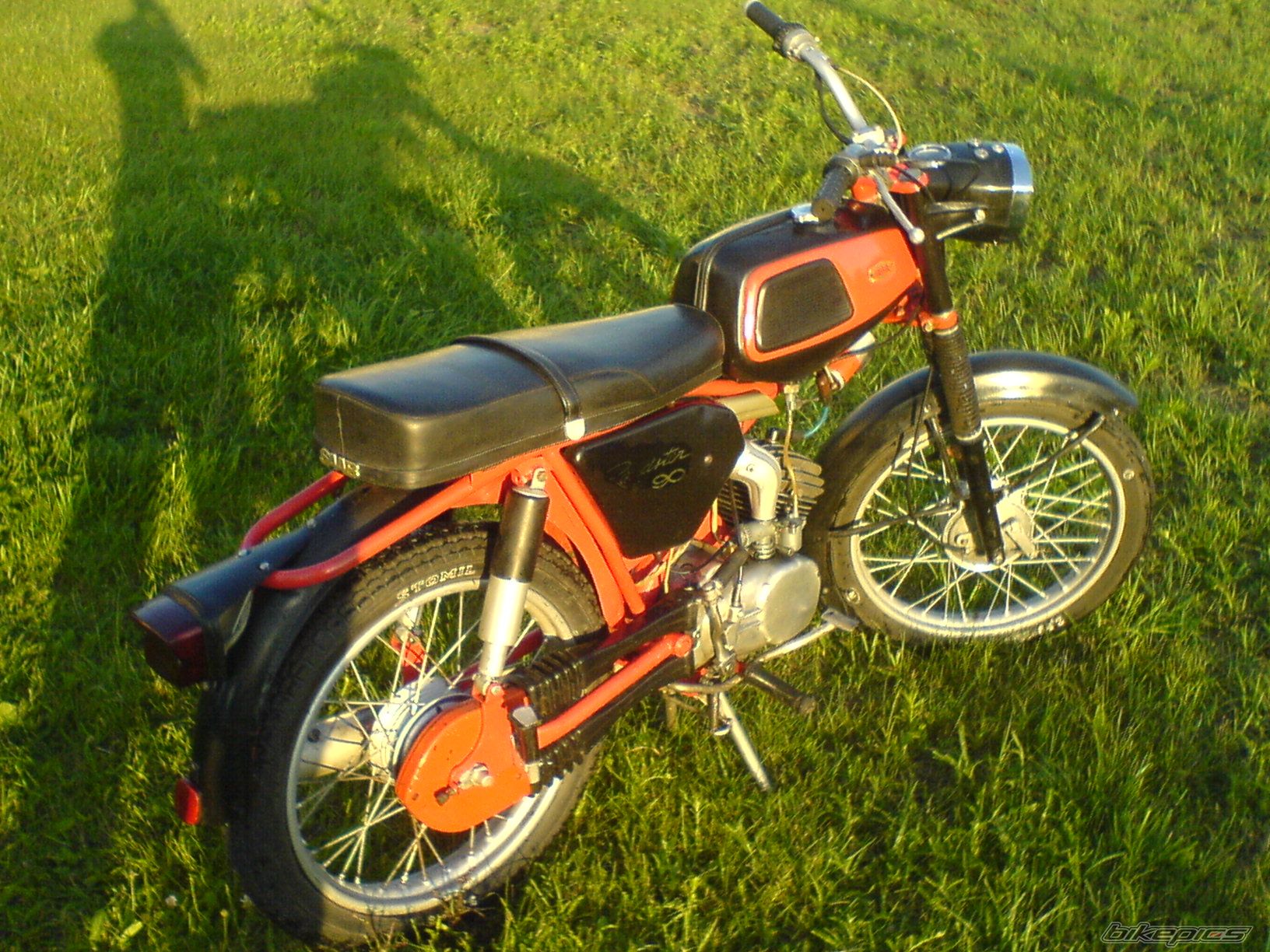 Photo 1050170