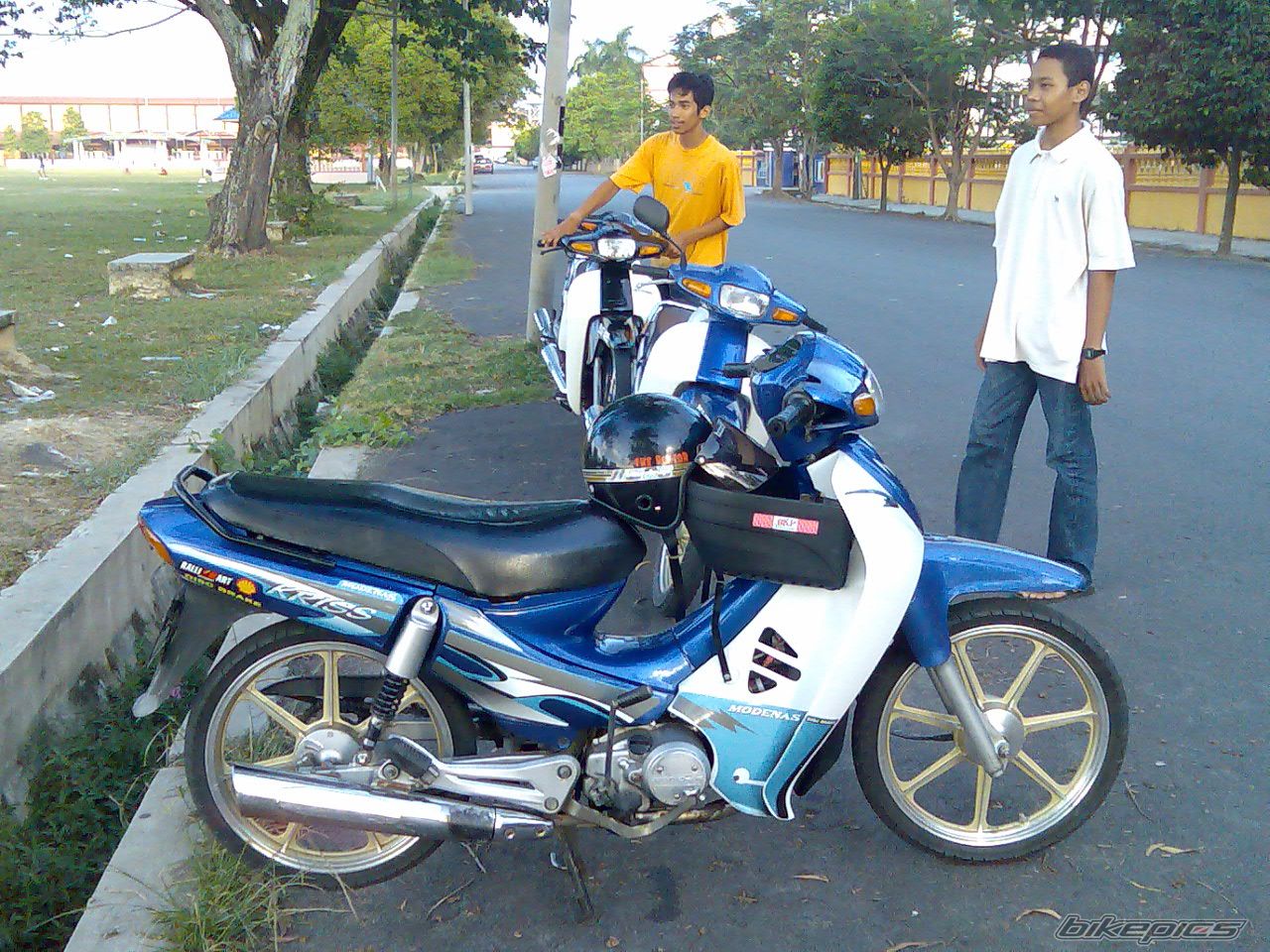 Bike Photo 1050746