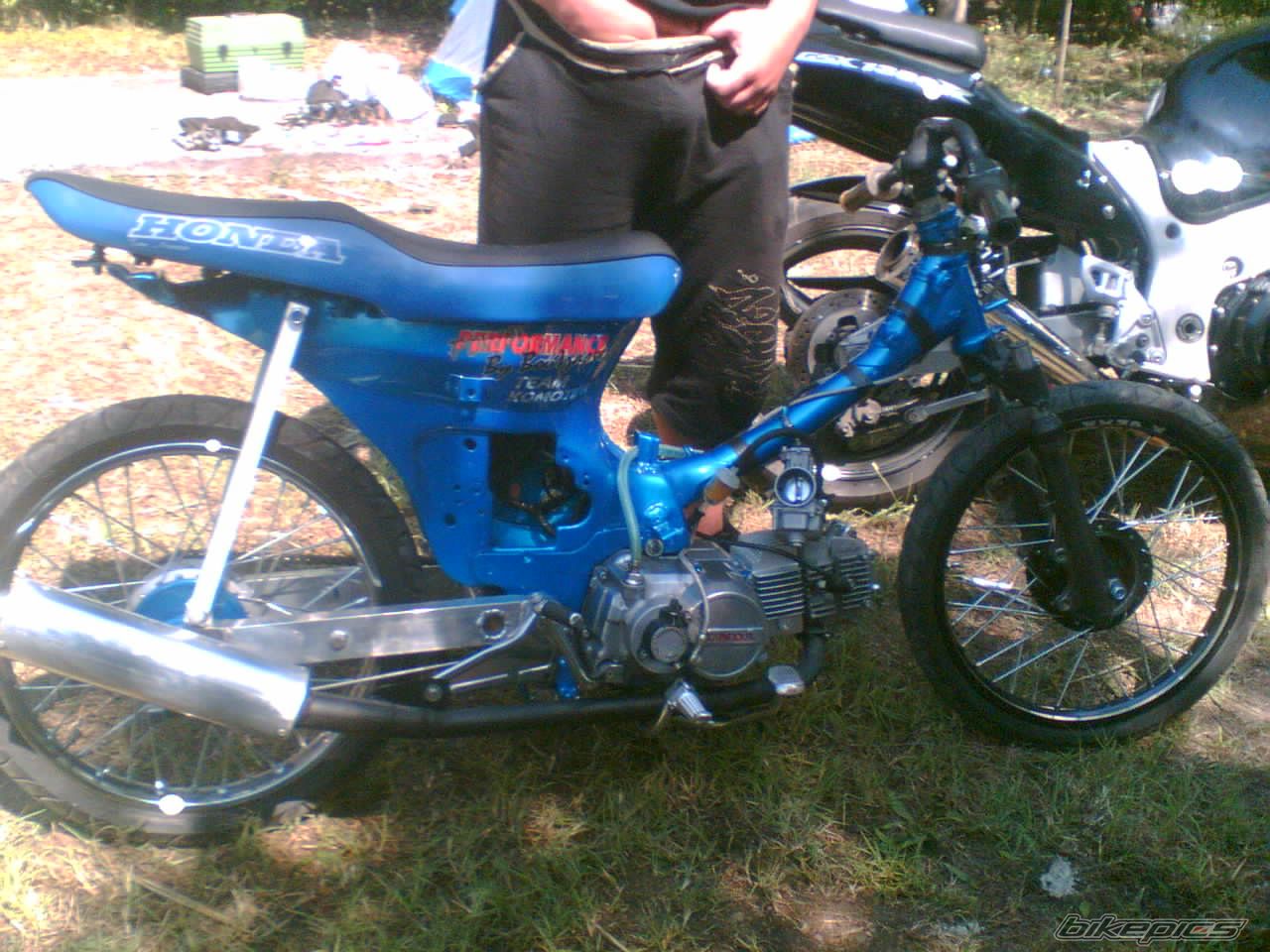 Photo 1051184