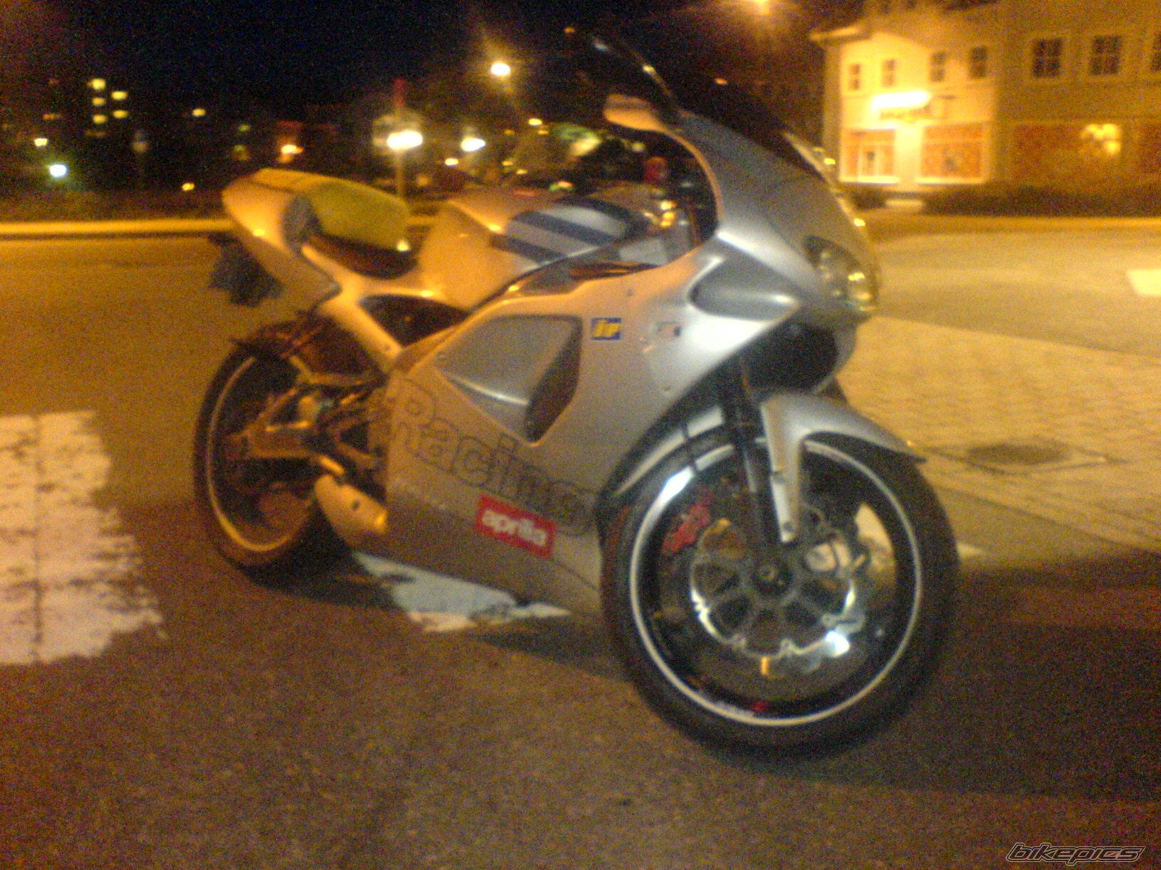 Photo 1057569
