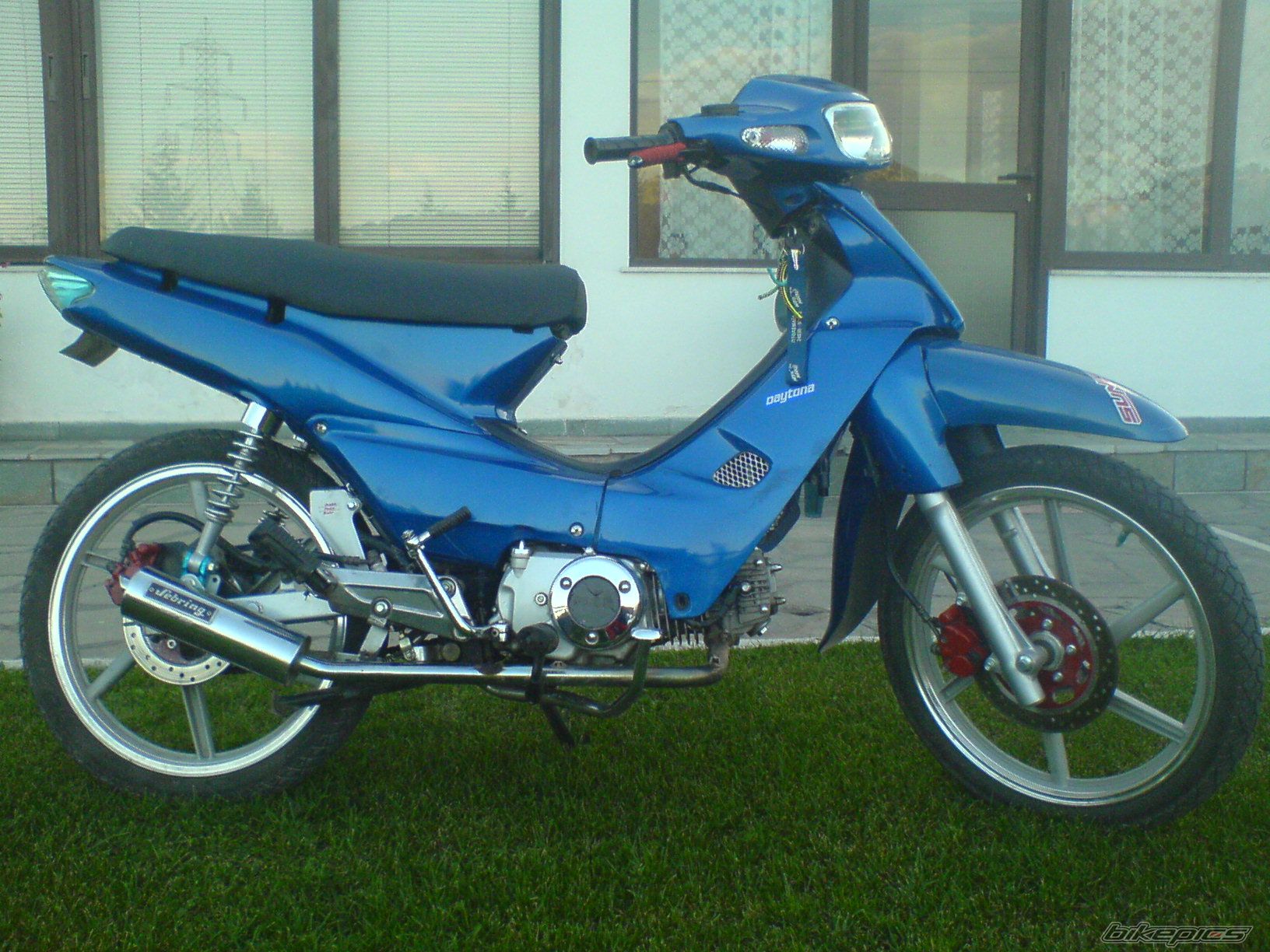 Photo 1058807