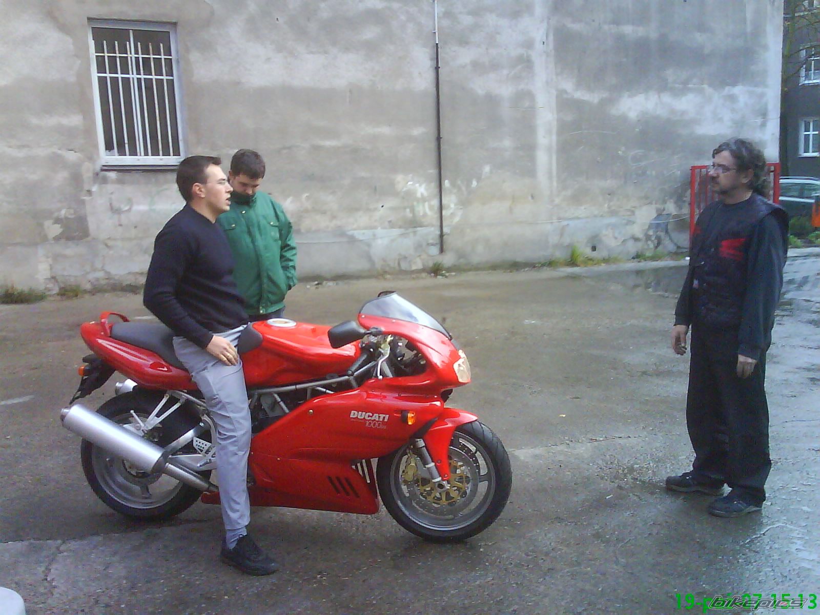 Bike Photo 1060946