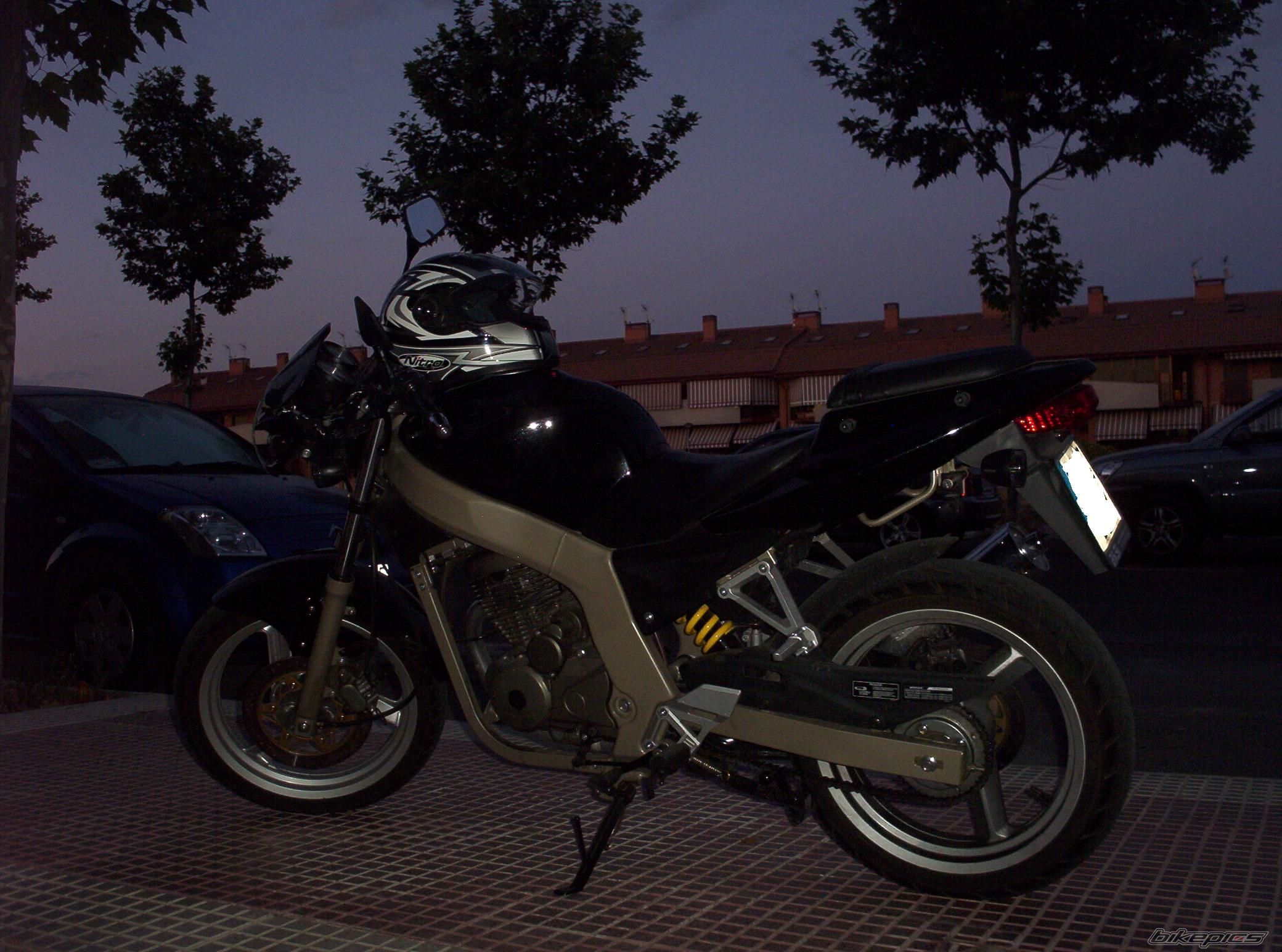 Photo 1062071