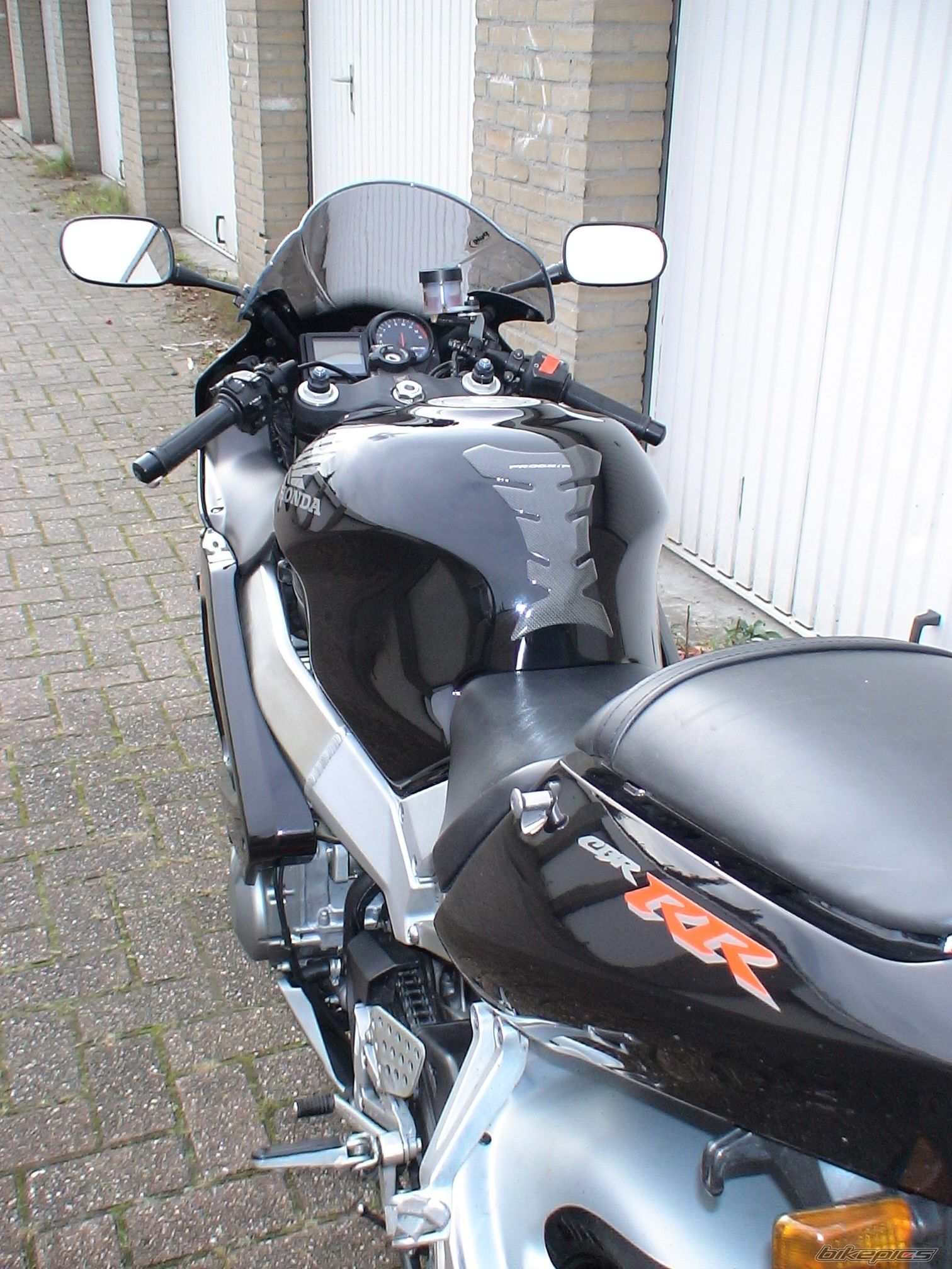 Photo 1062243