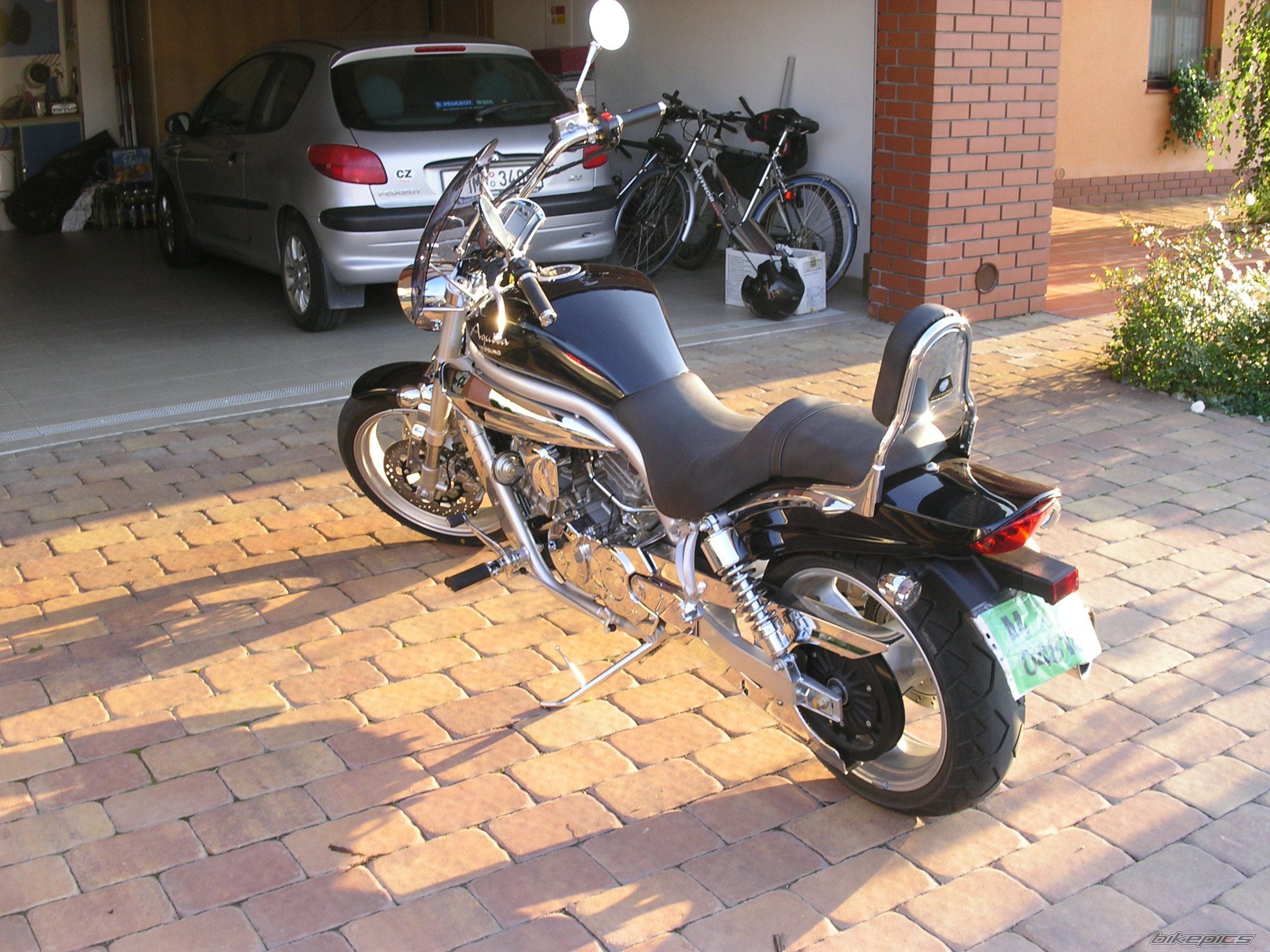 Bike Photo 1077524