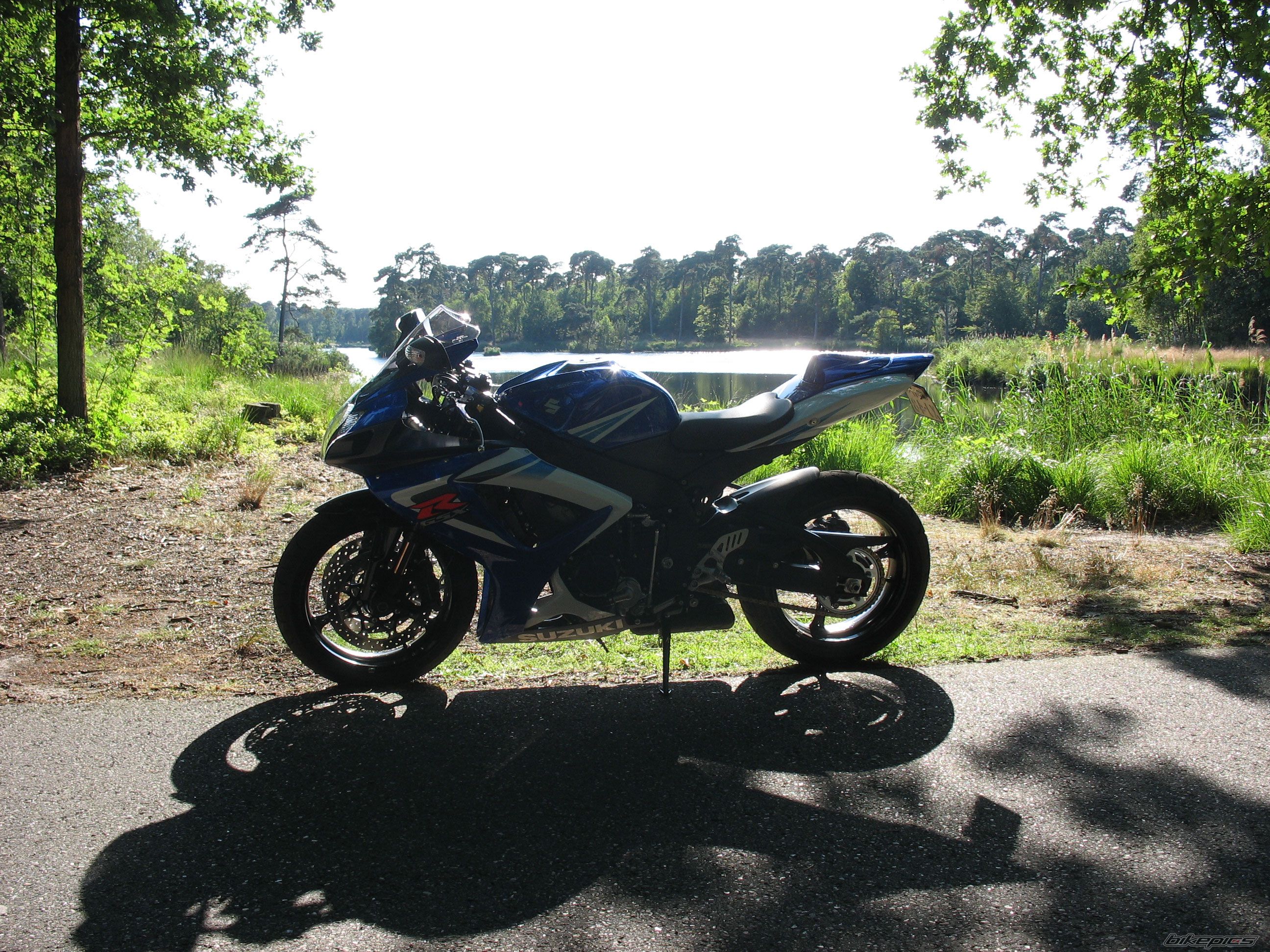 Bike Photo 1077654