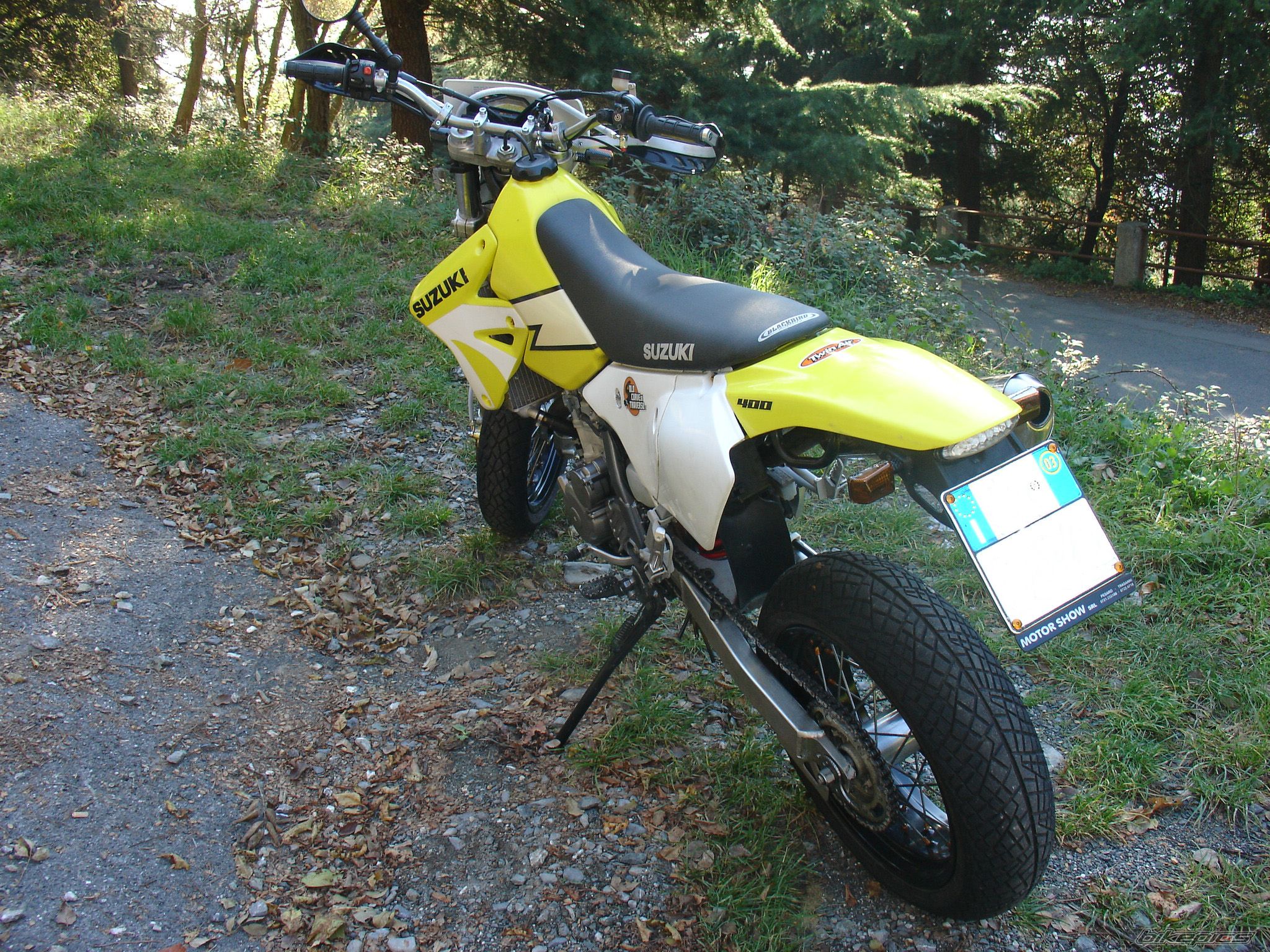 Photo 1077810