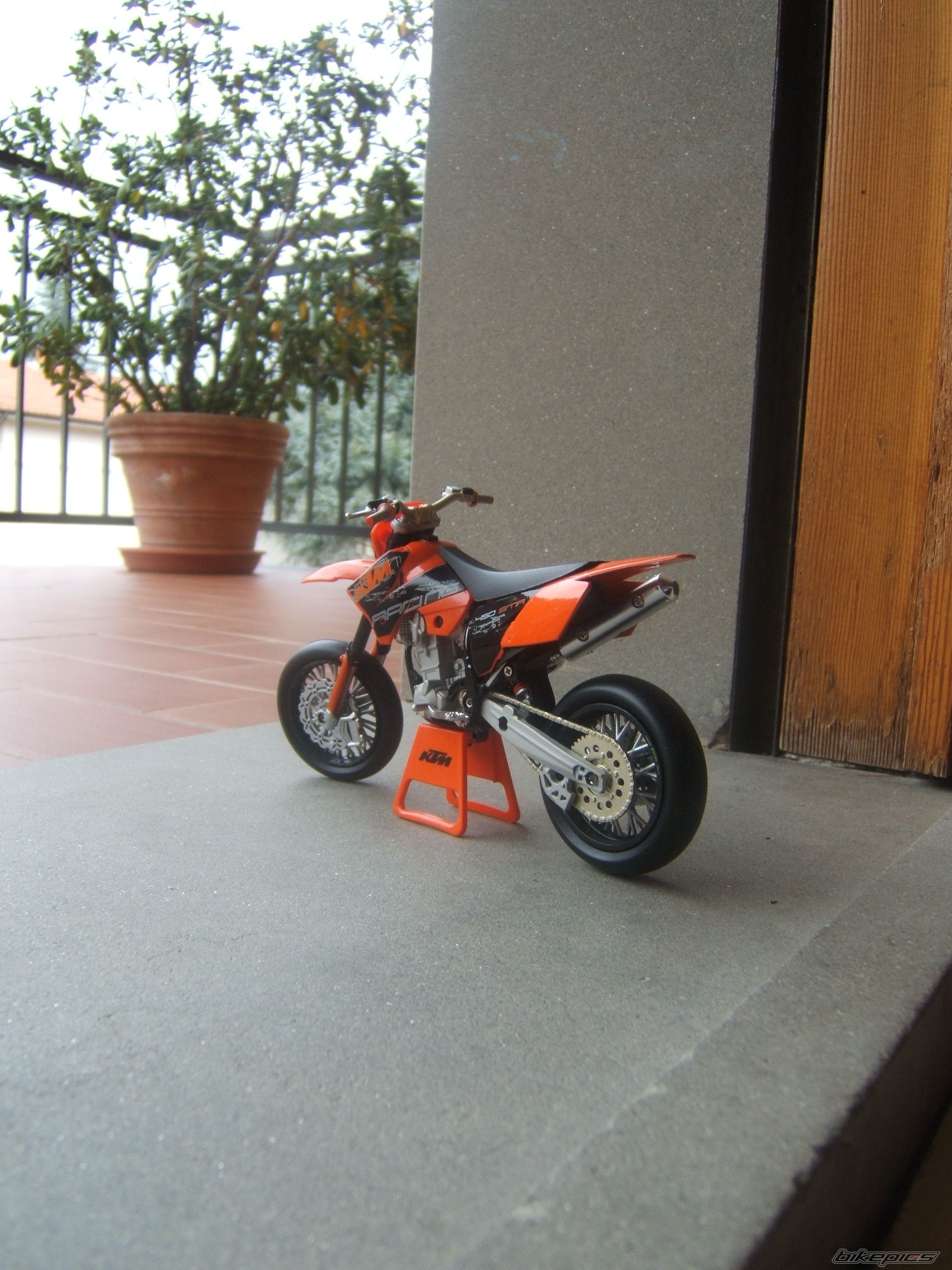 Bike Photo 1083741