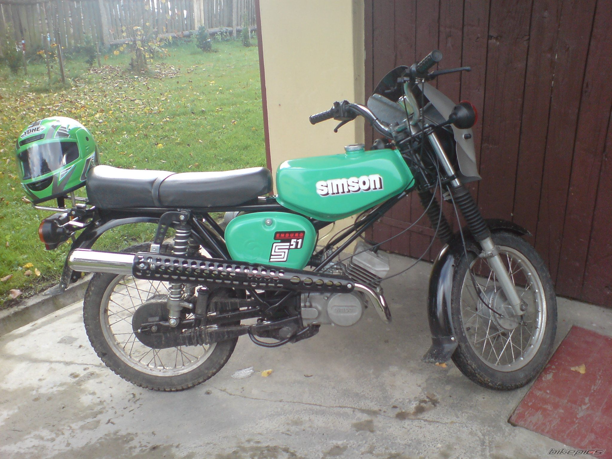 Photo 1086158