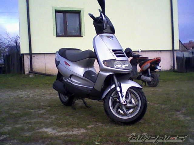 Photo 1091061