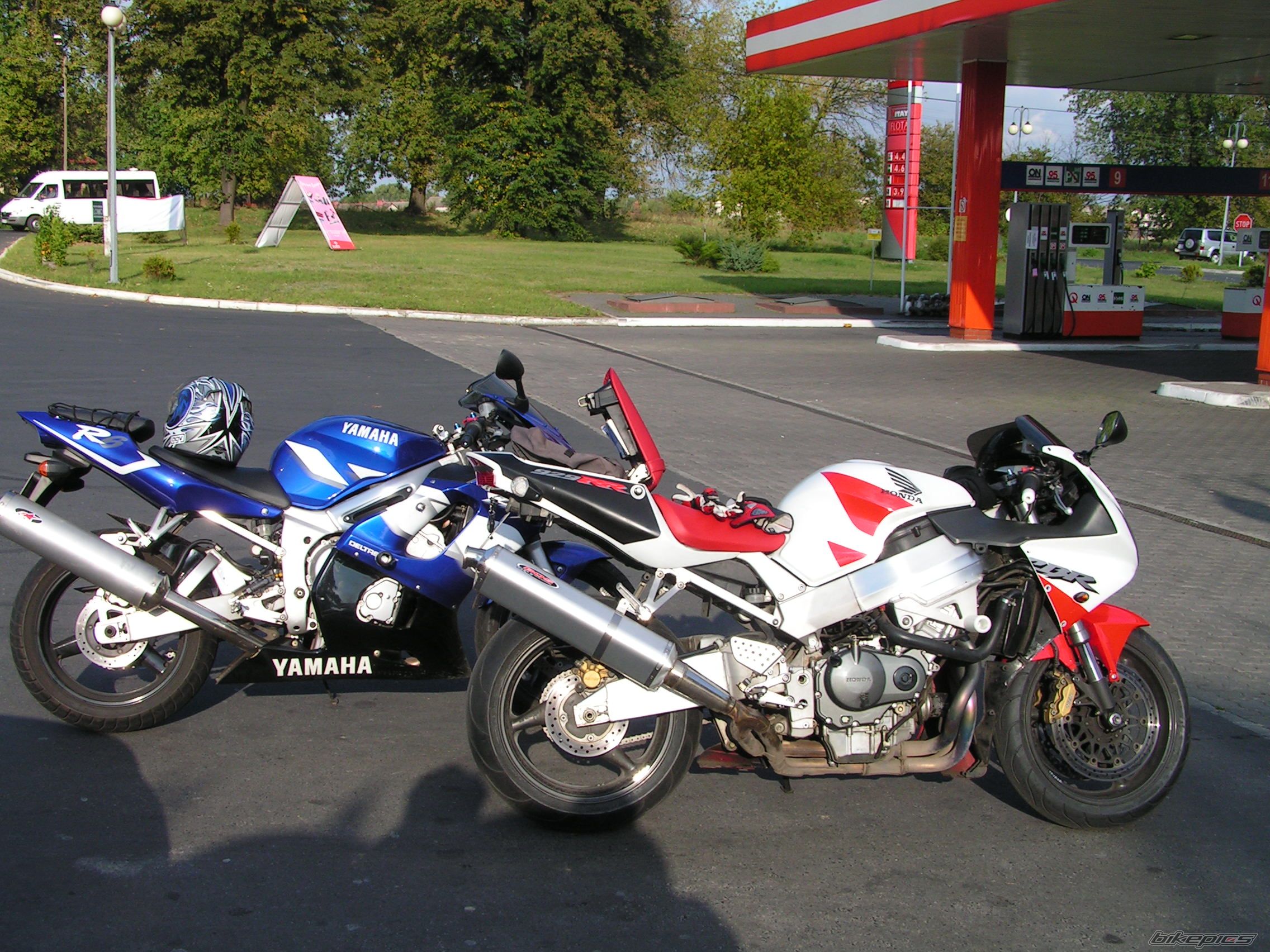 Photo 1102853