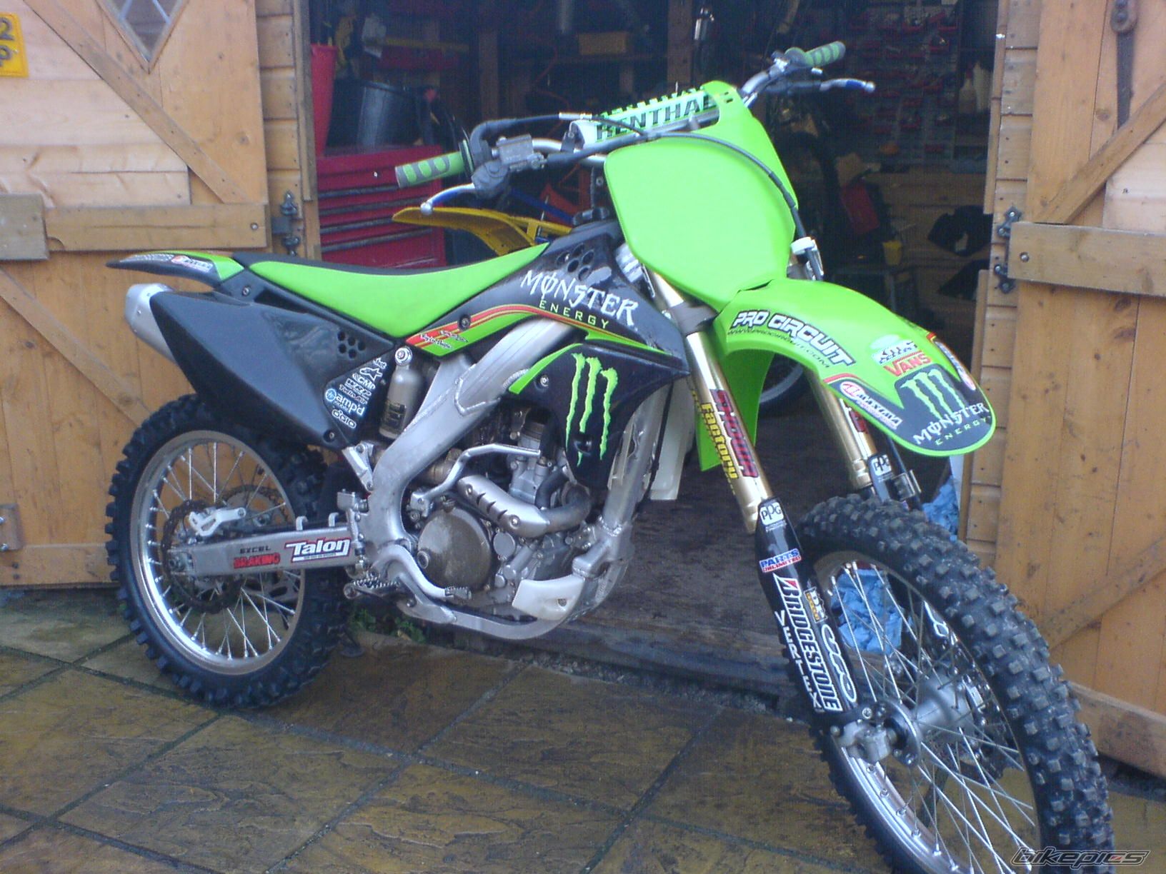 Photo 1103430