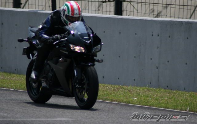 Photo 1105131