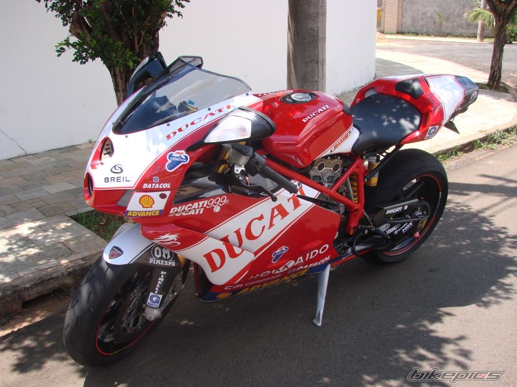 Photo 1142146