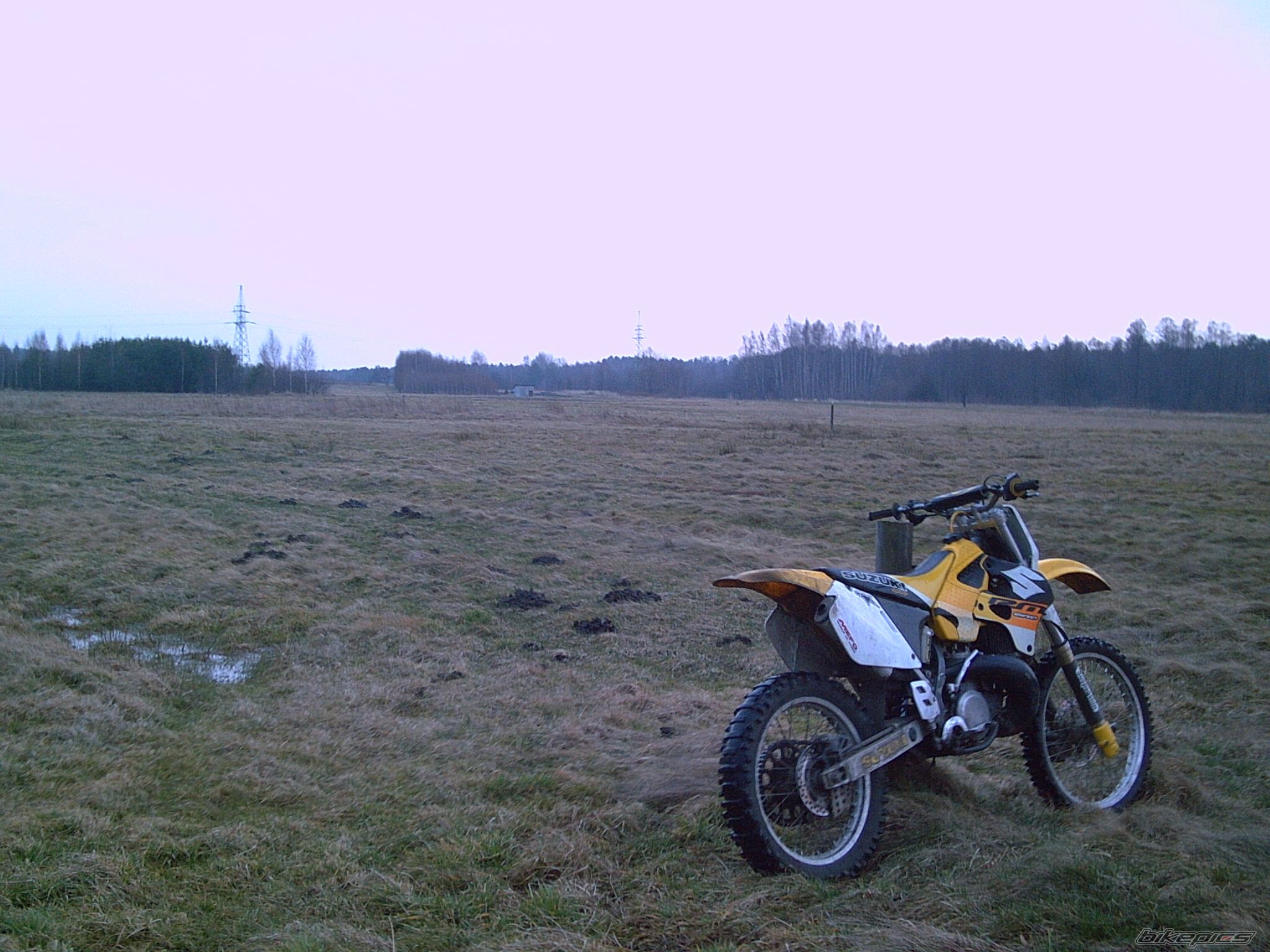 Photo 1205696