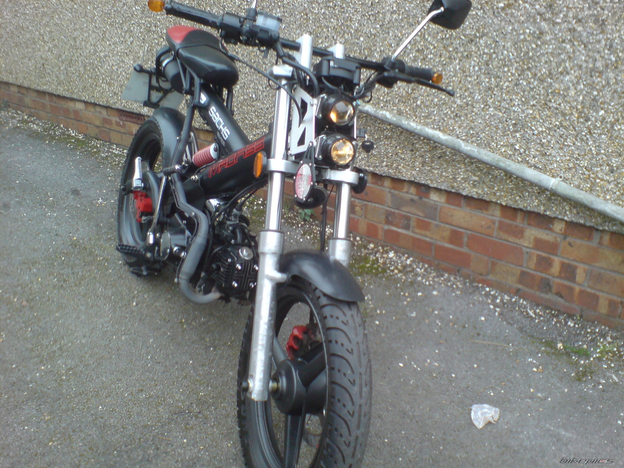 Photo 1208412
