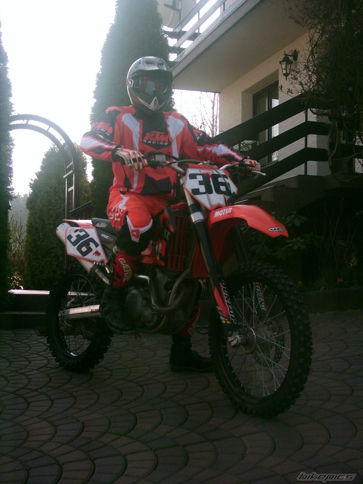 Photo 1209684