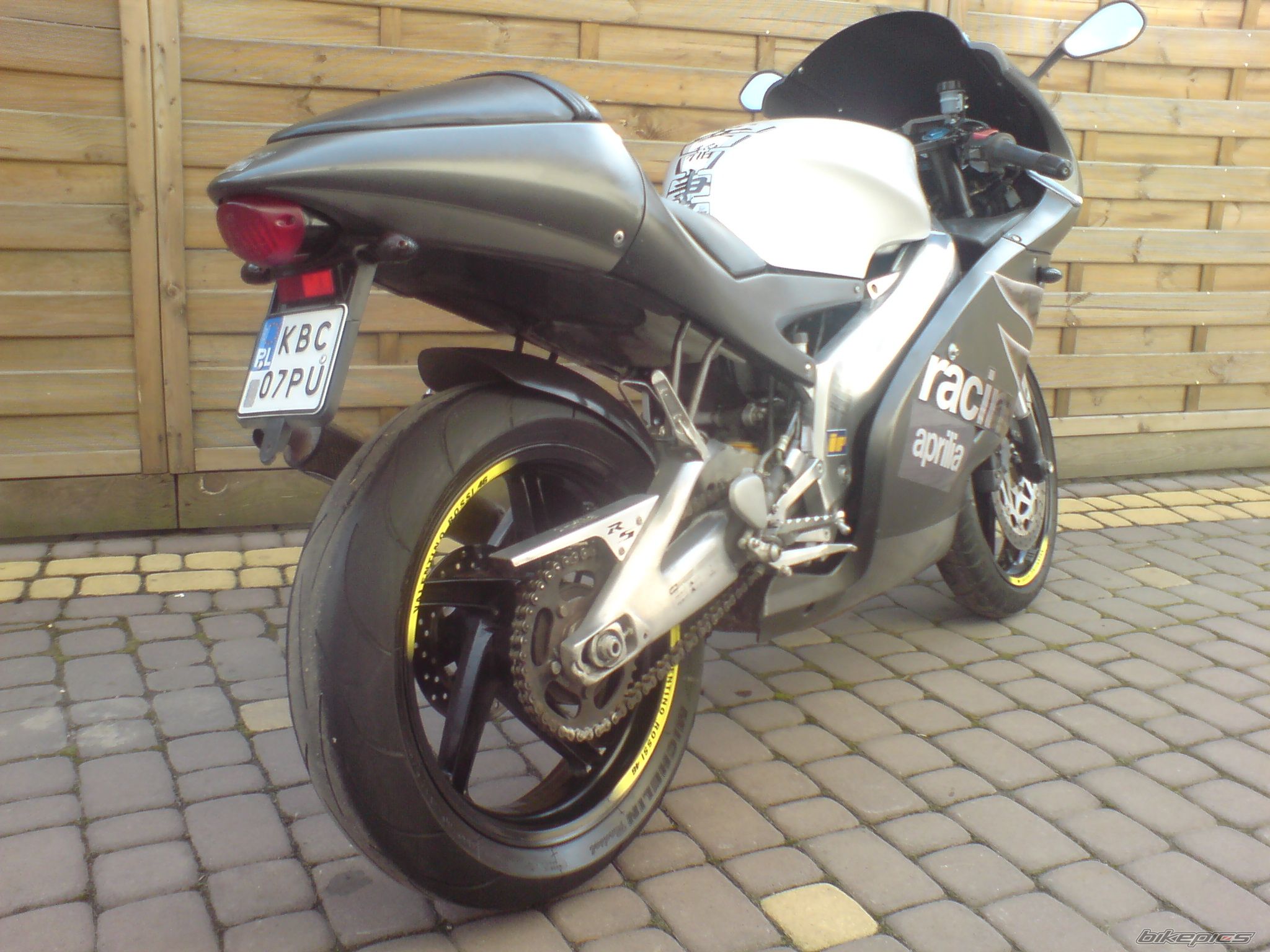 Photo 1224855