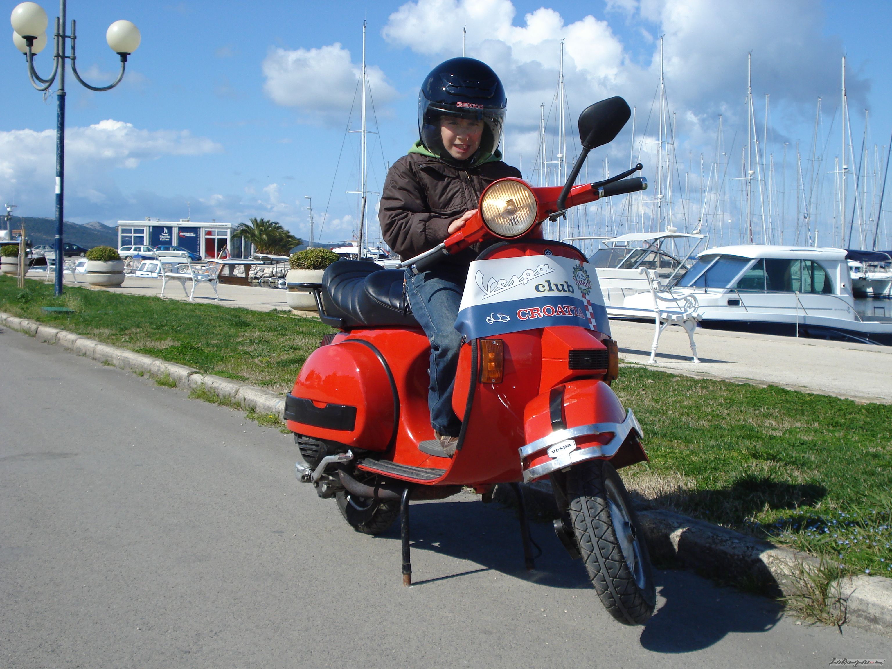 Bike Photo 1228752