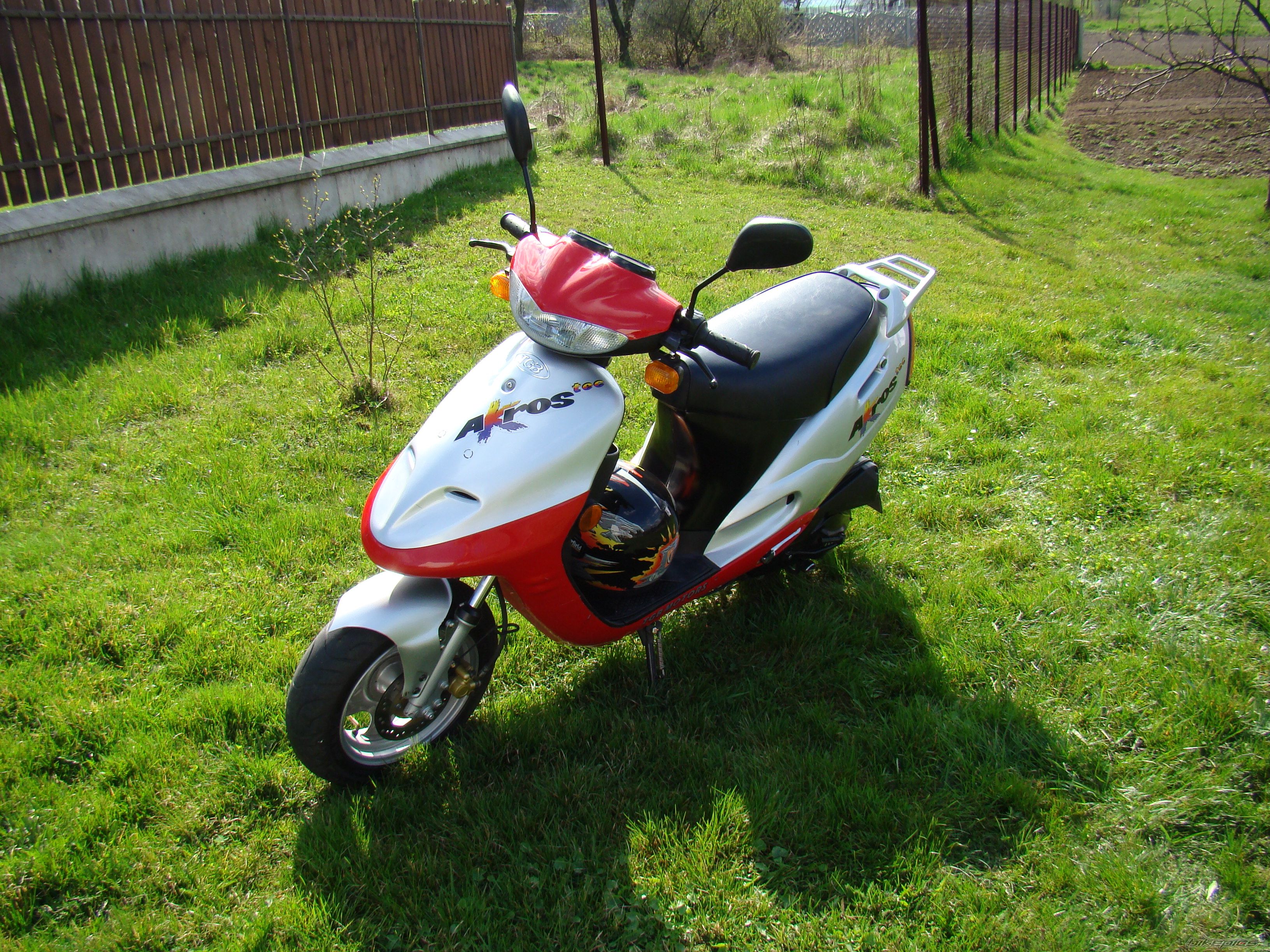 Photo 1248352