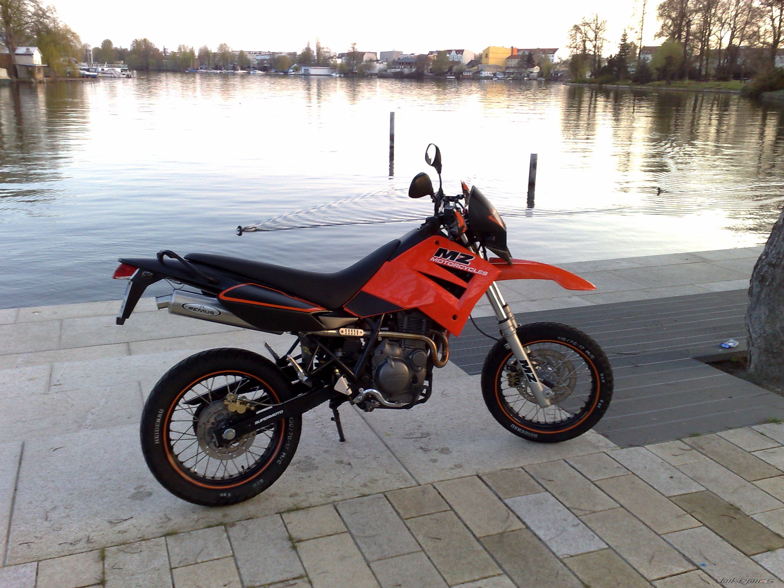 Bike Photo 1264747