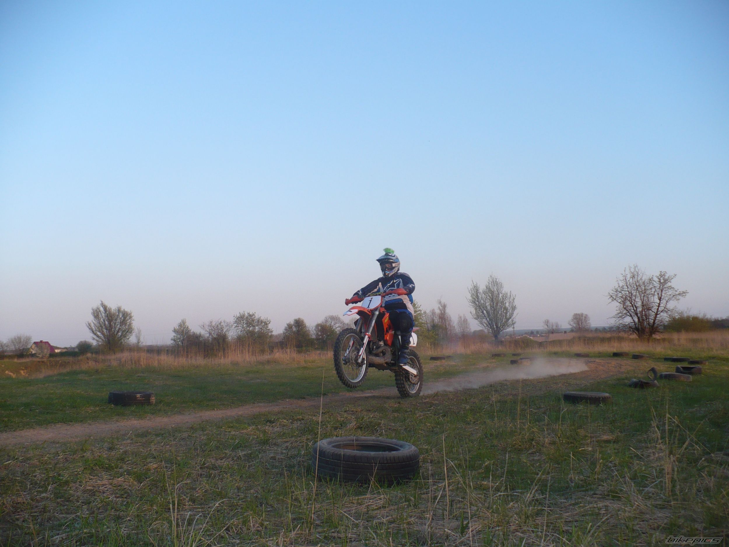 Bike Photo 1266998