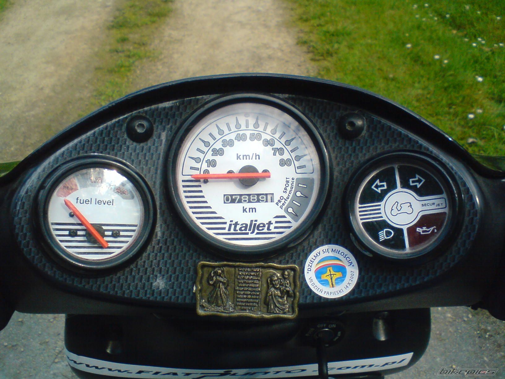 Photo 1271205