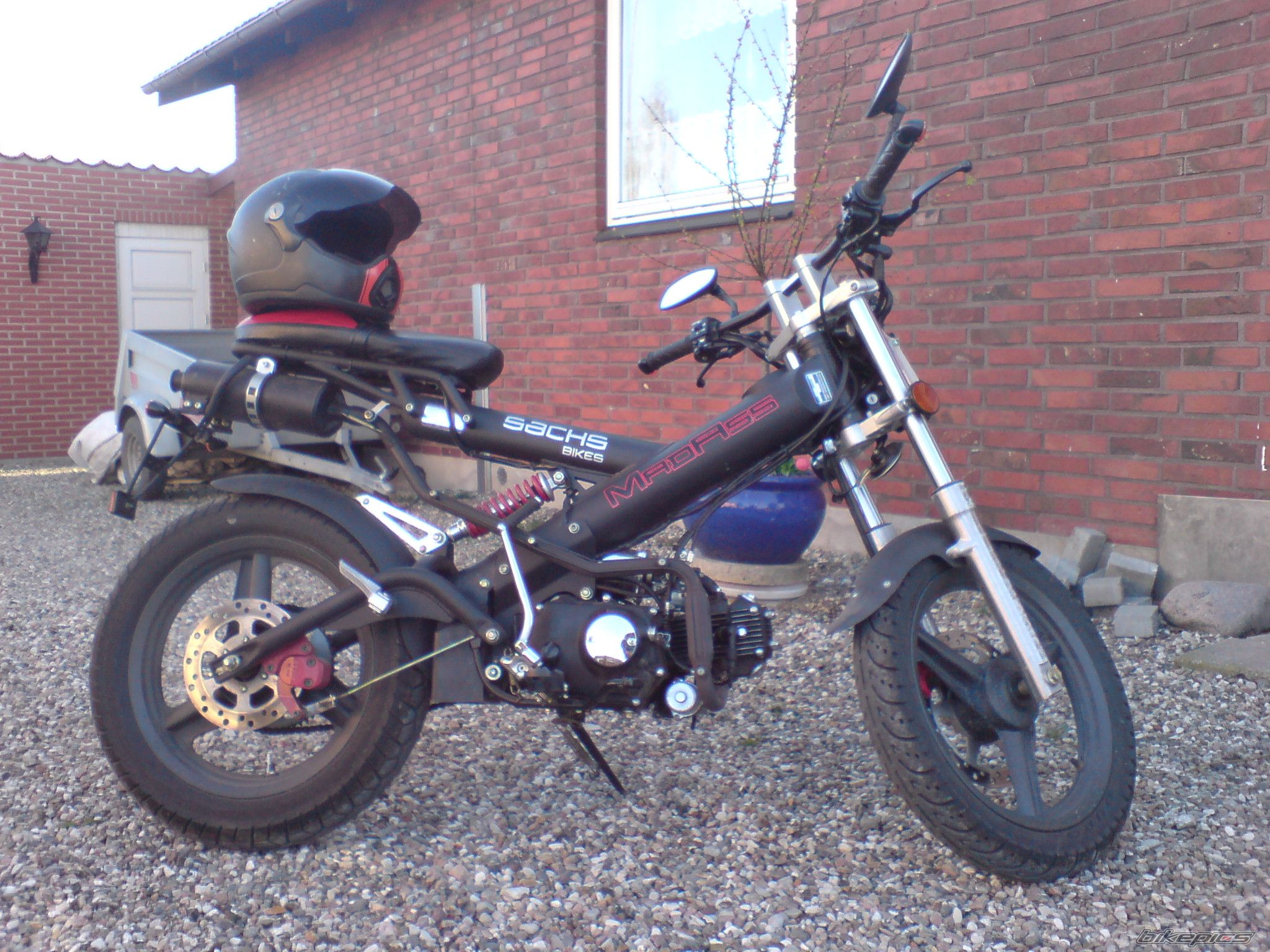 Photo 1272962