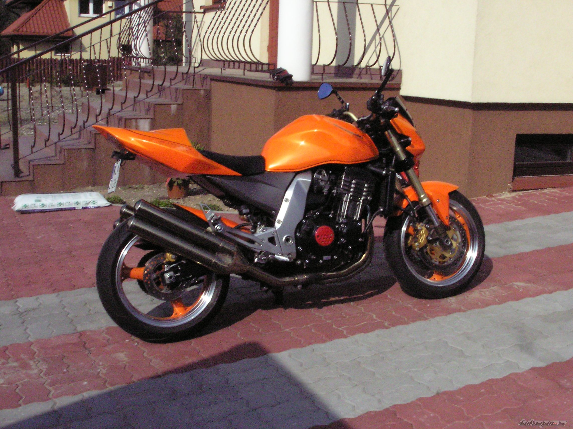 Photo 1276810