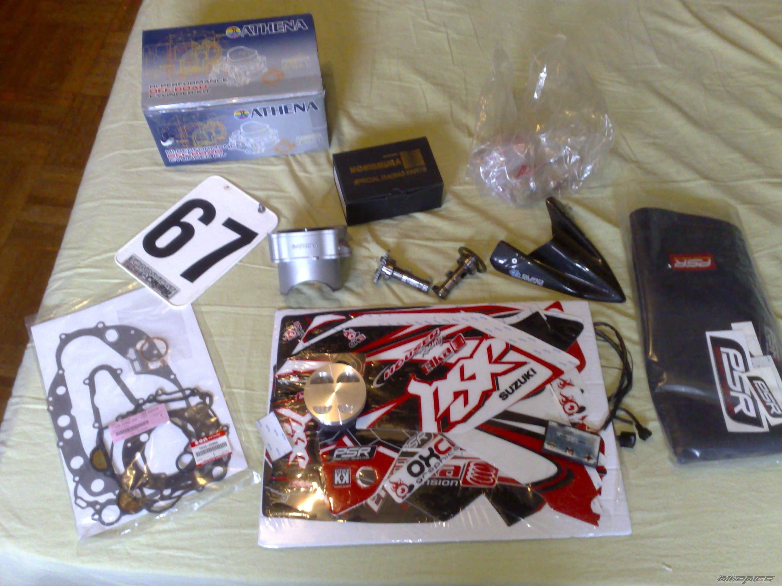 Photo 1279888