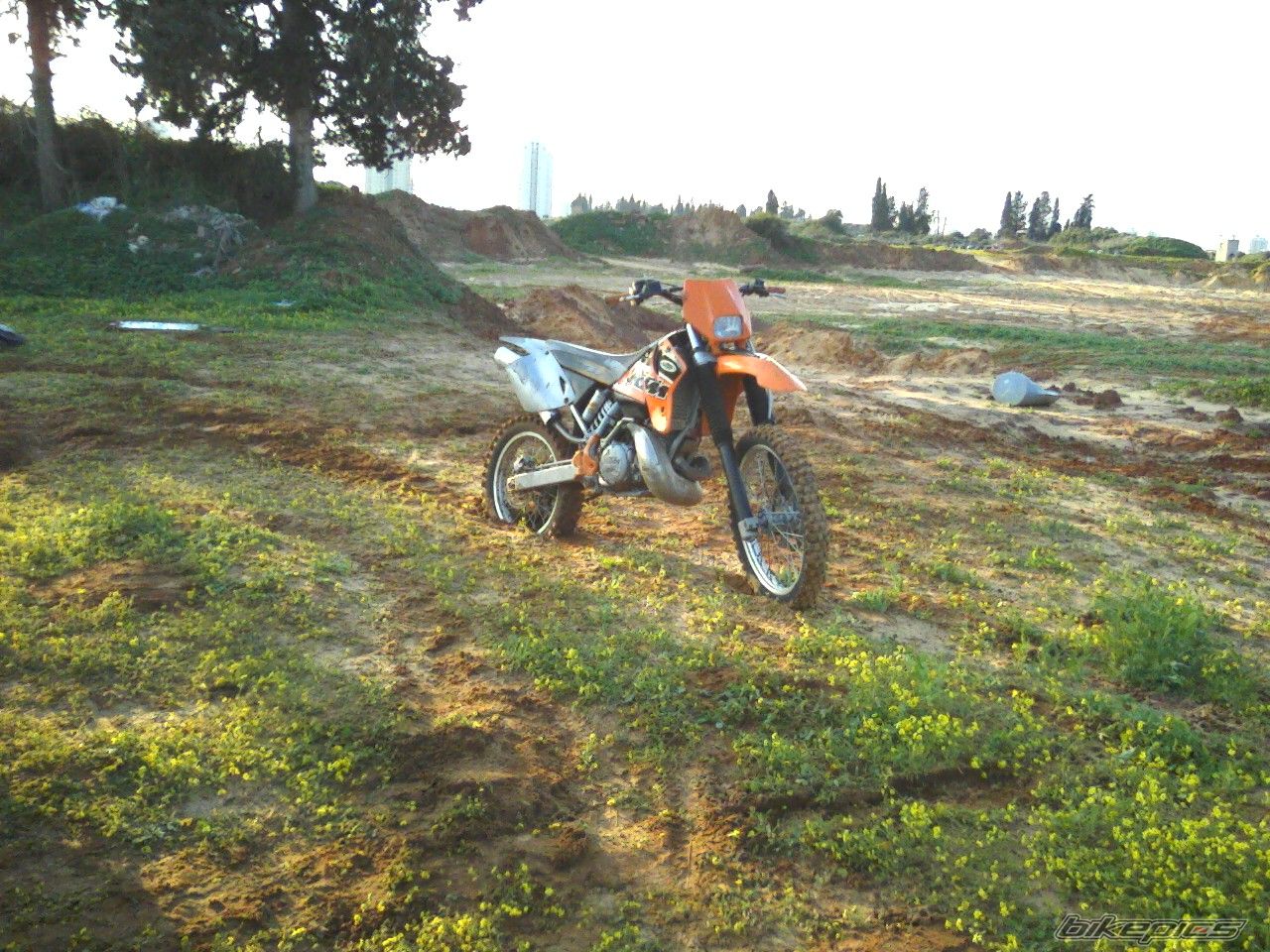 Bike Photo 1285085