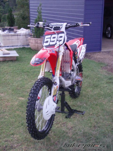 Photo 1291934
