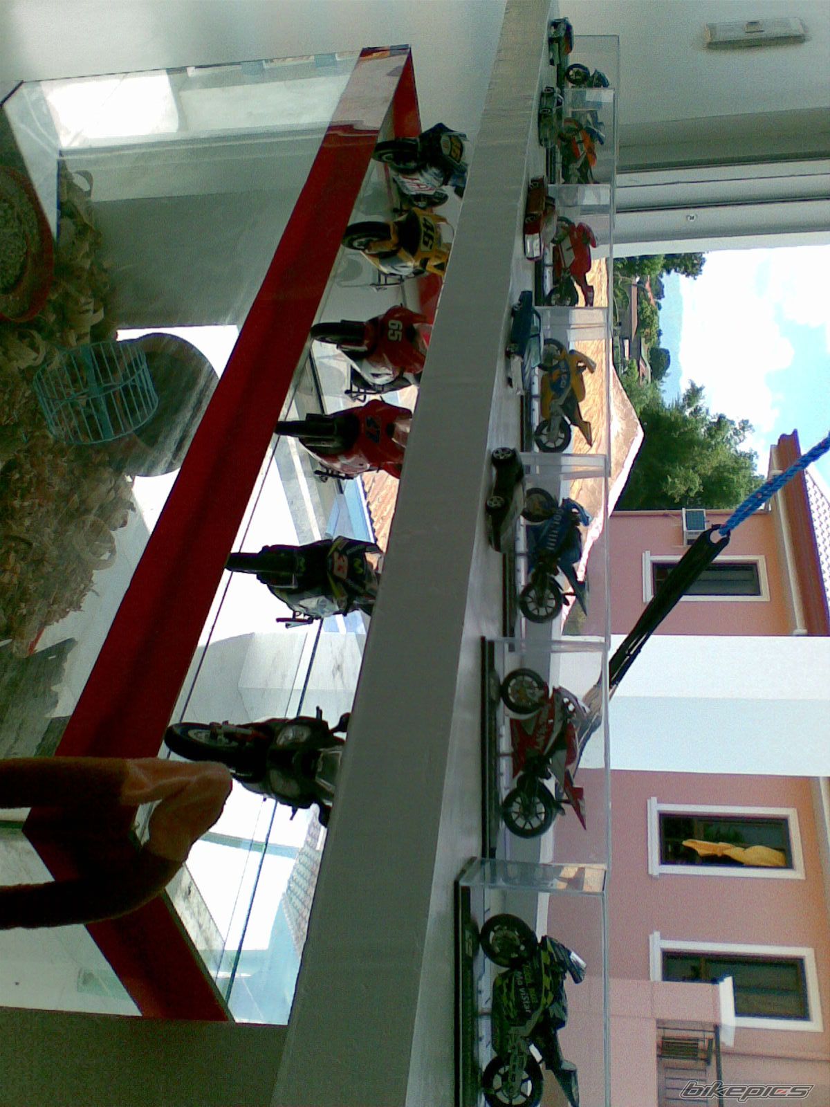 Photo 1318244