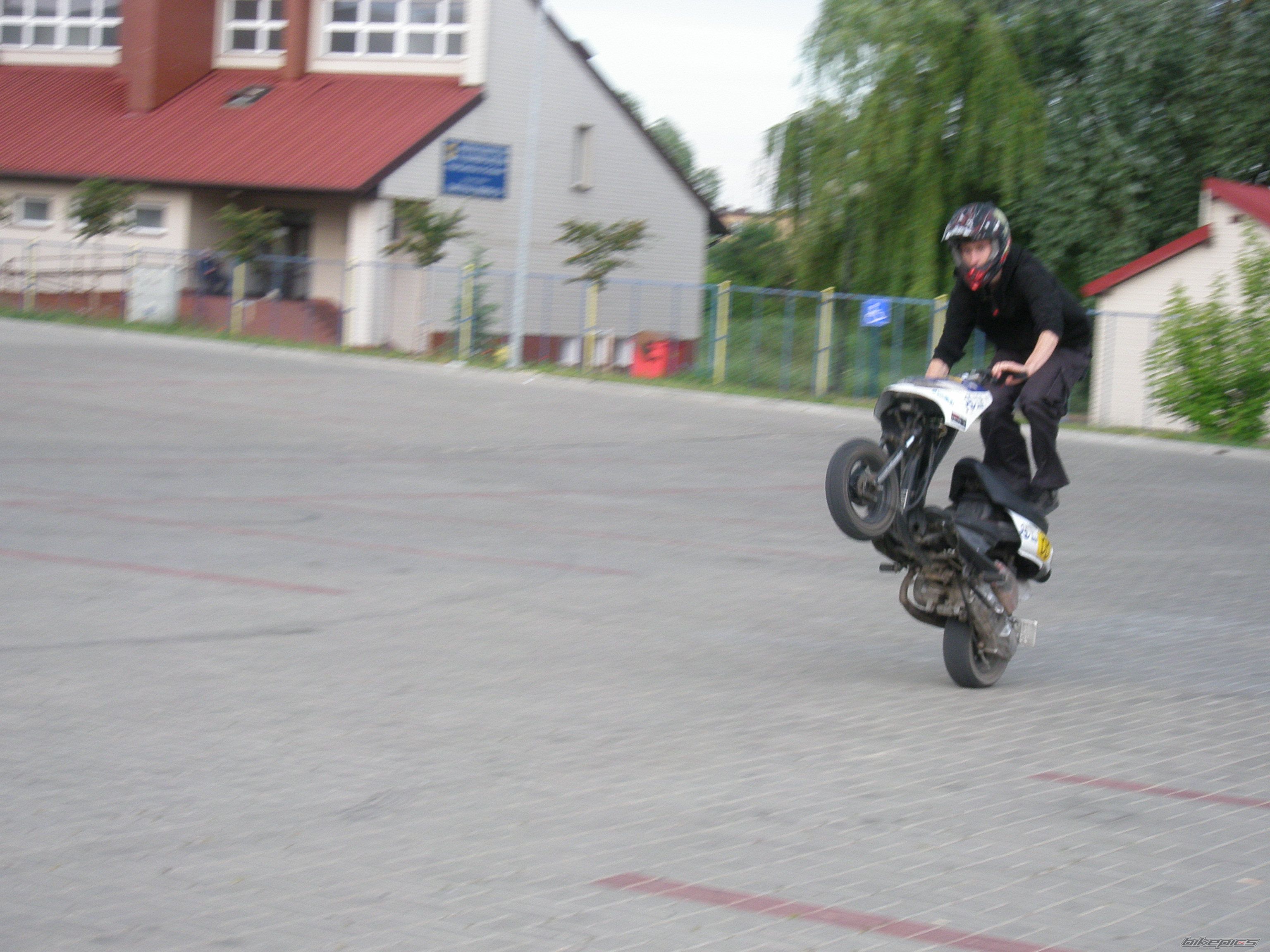 Photo 1321678