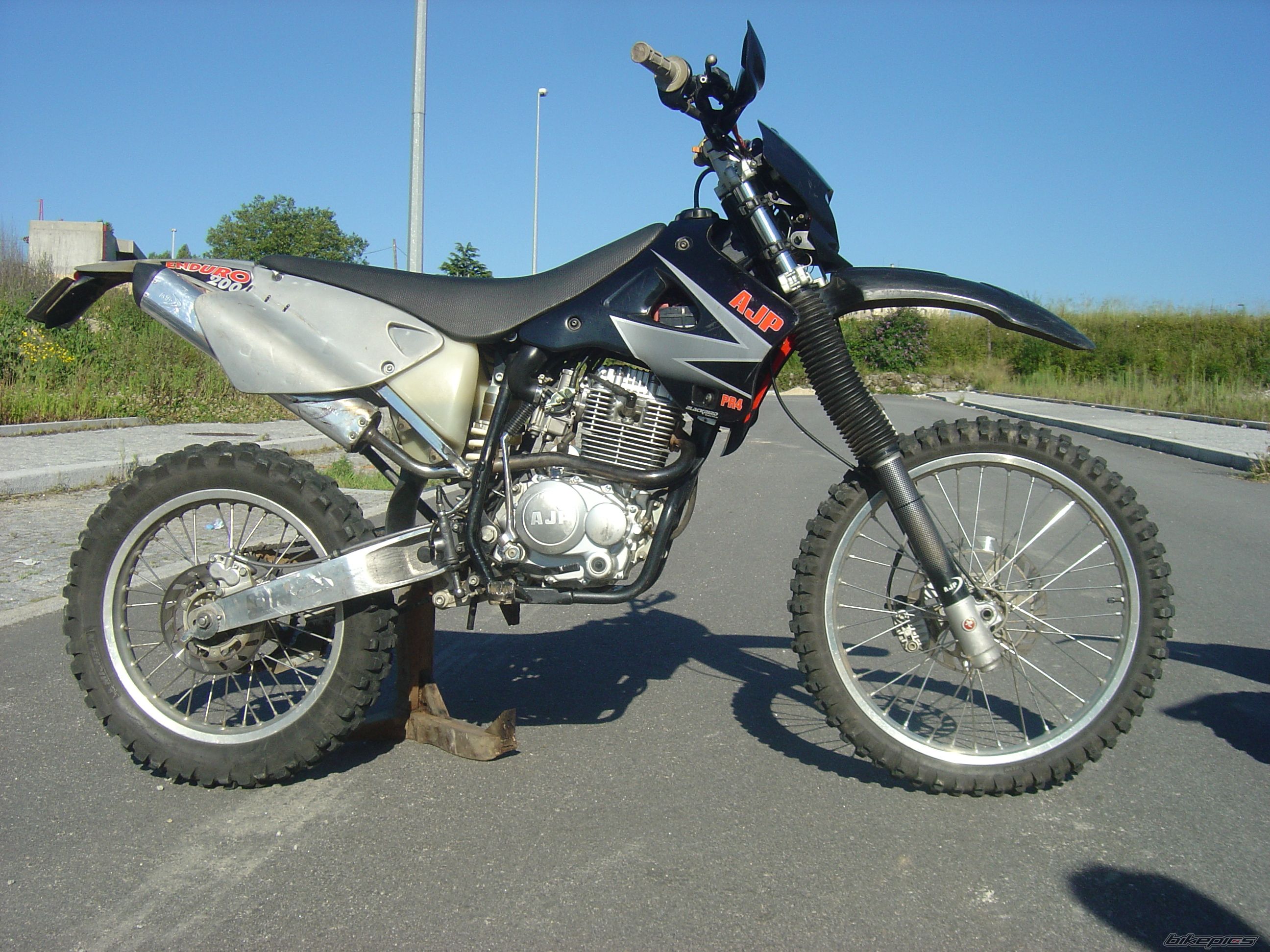 Bike Photo 1324999