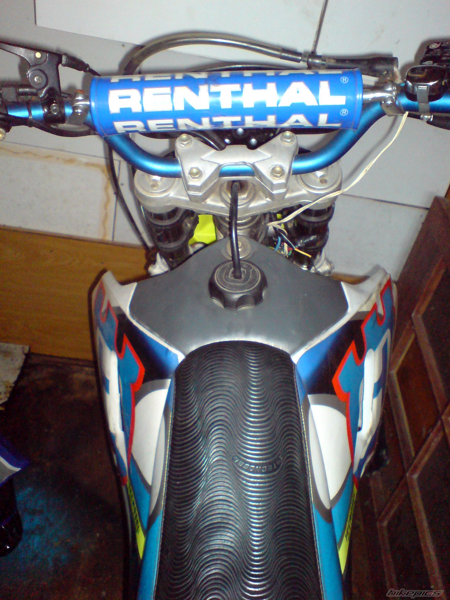 Photo 1325863