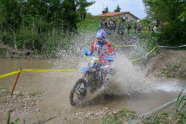 Photo 1326141