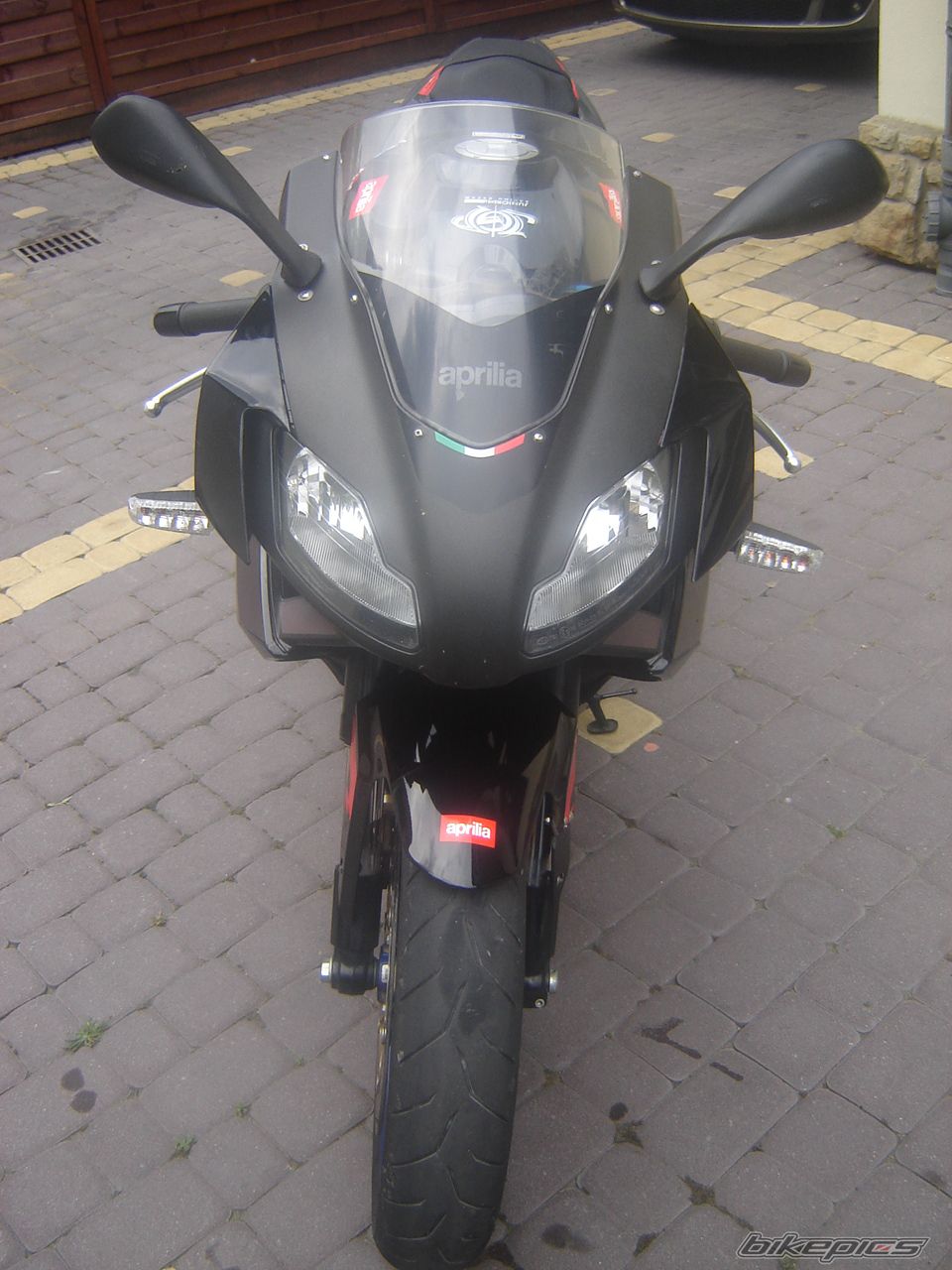 Photo 1330034