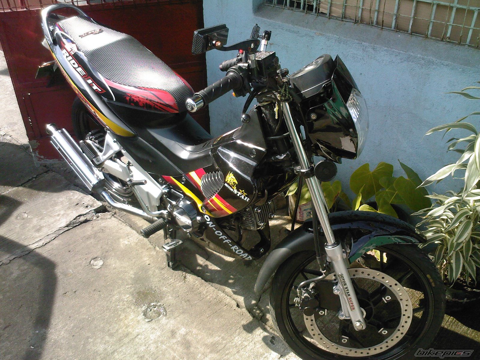 Photo 1334488