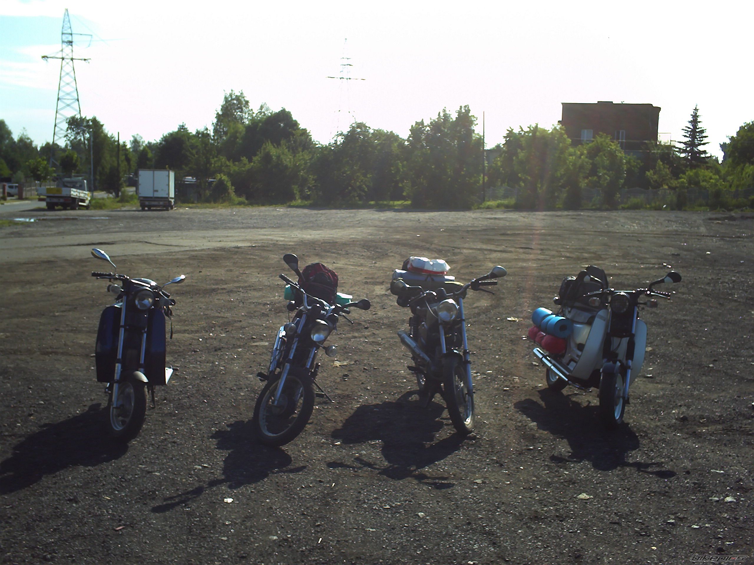 Photo 1337157
