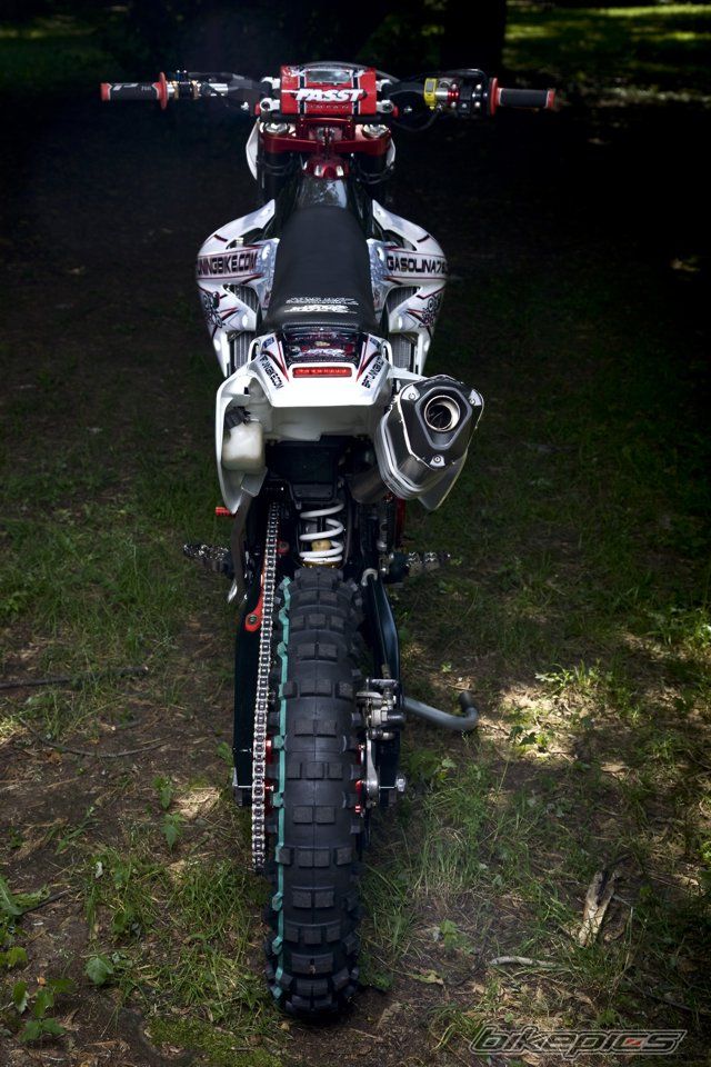 Photo 1341340
