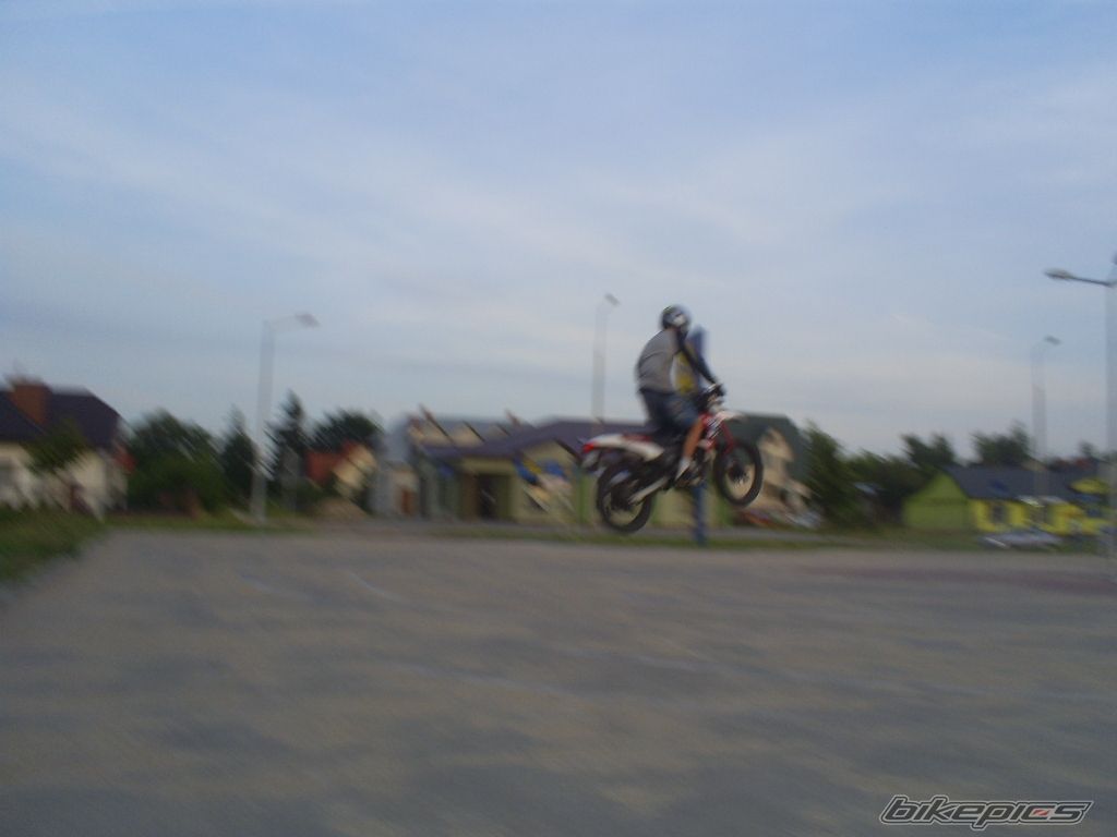 Photo 1344893