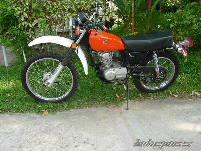 Photo 1353403